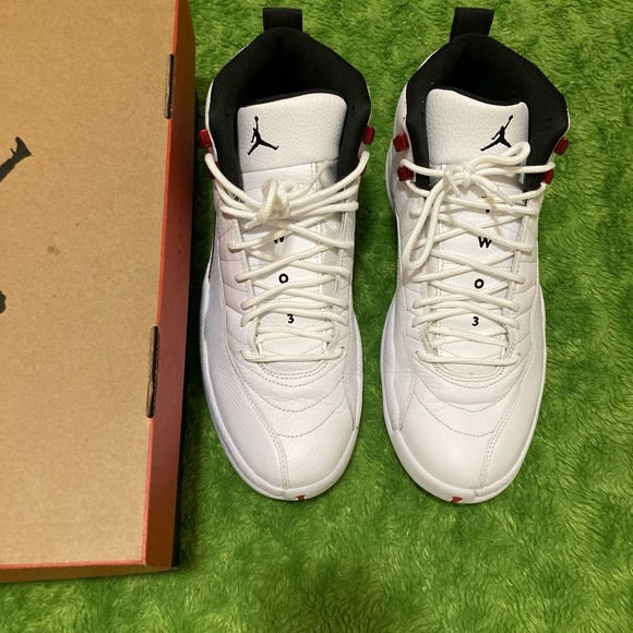 Jordan 12 “Twist” size 11 - Picture 3 of 6